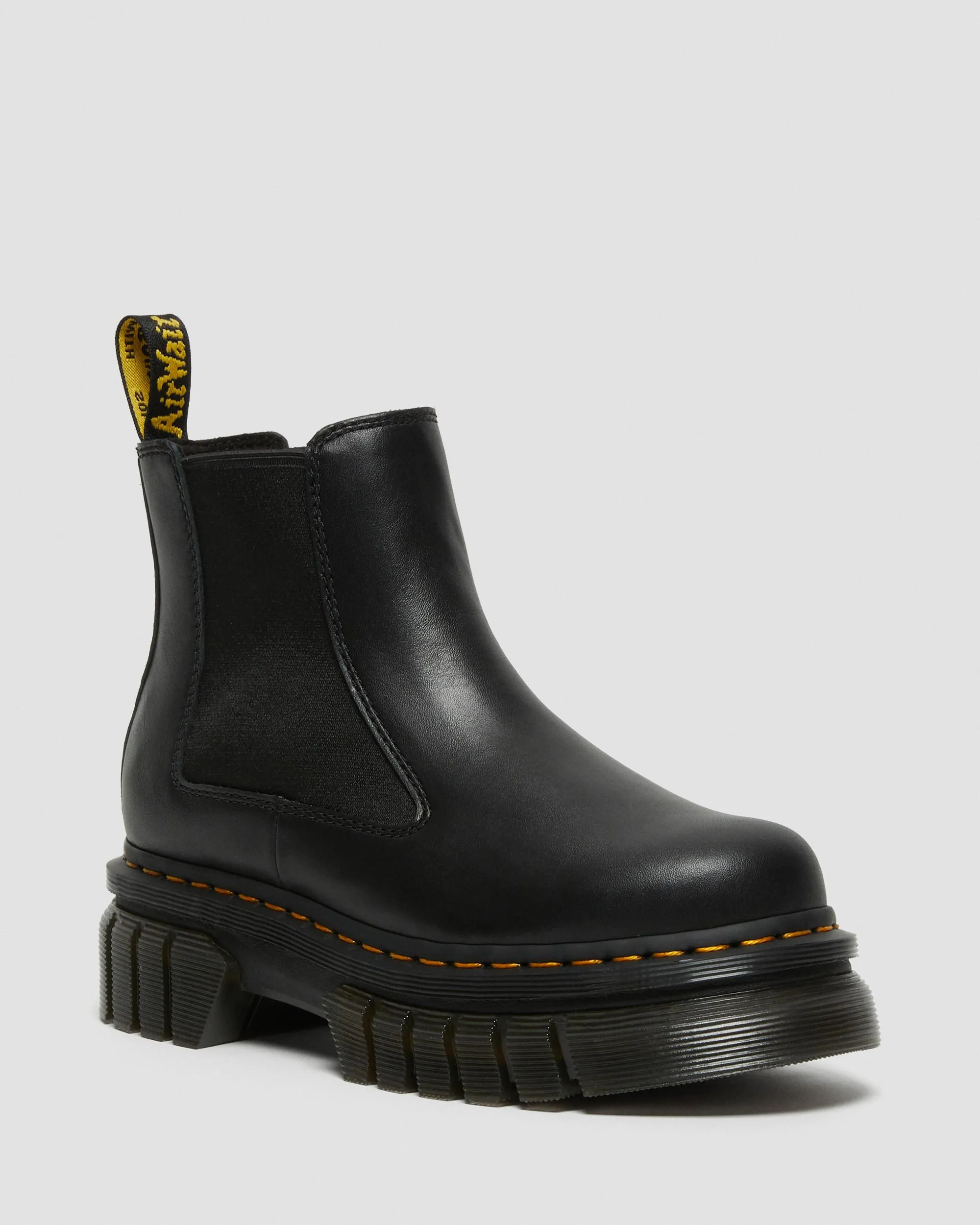 Boots Dr. Martens Audrick Chelsea Boot, black