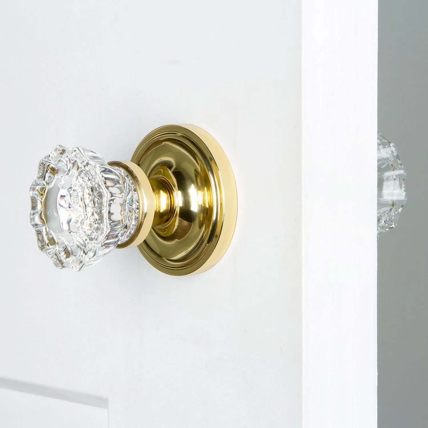 Classic Rosette with Crystal Knob in Unlacquered Brass