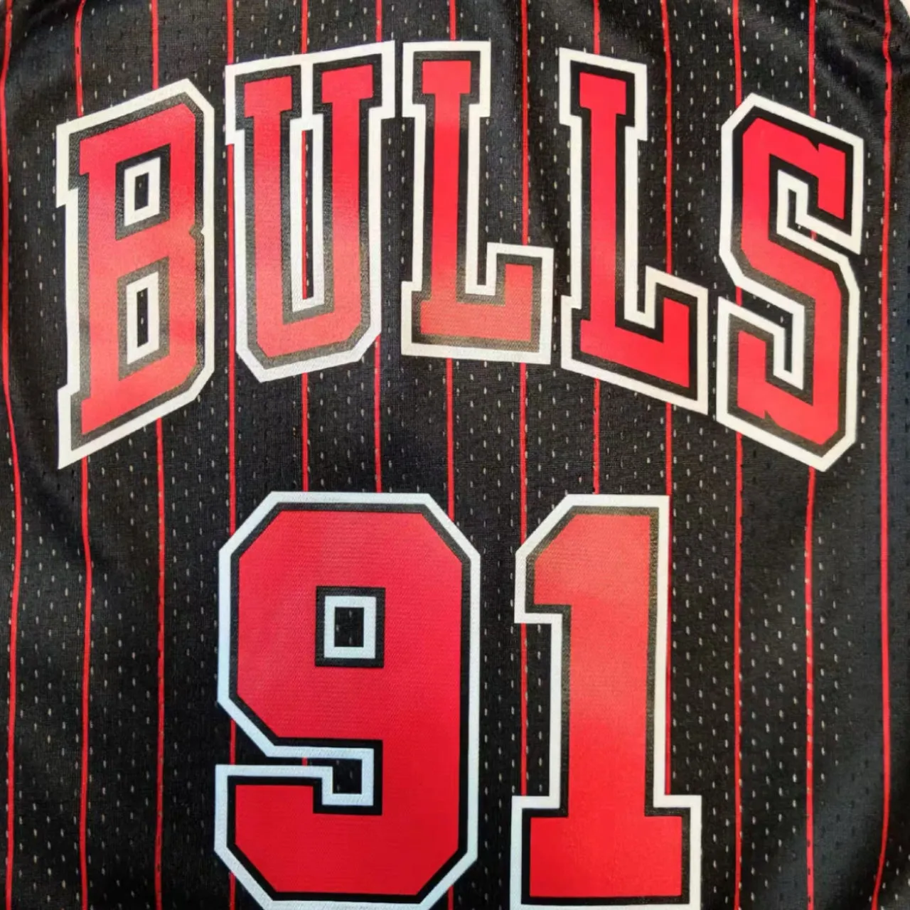 Dennis Rodman 1995-1996 Chicago Bulls Alternate Mitchell & Ness Swingman Jersey - Black