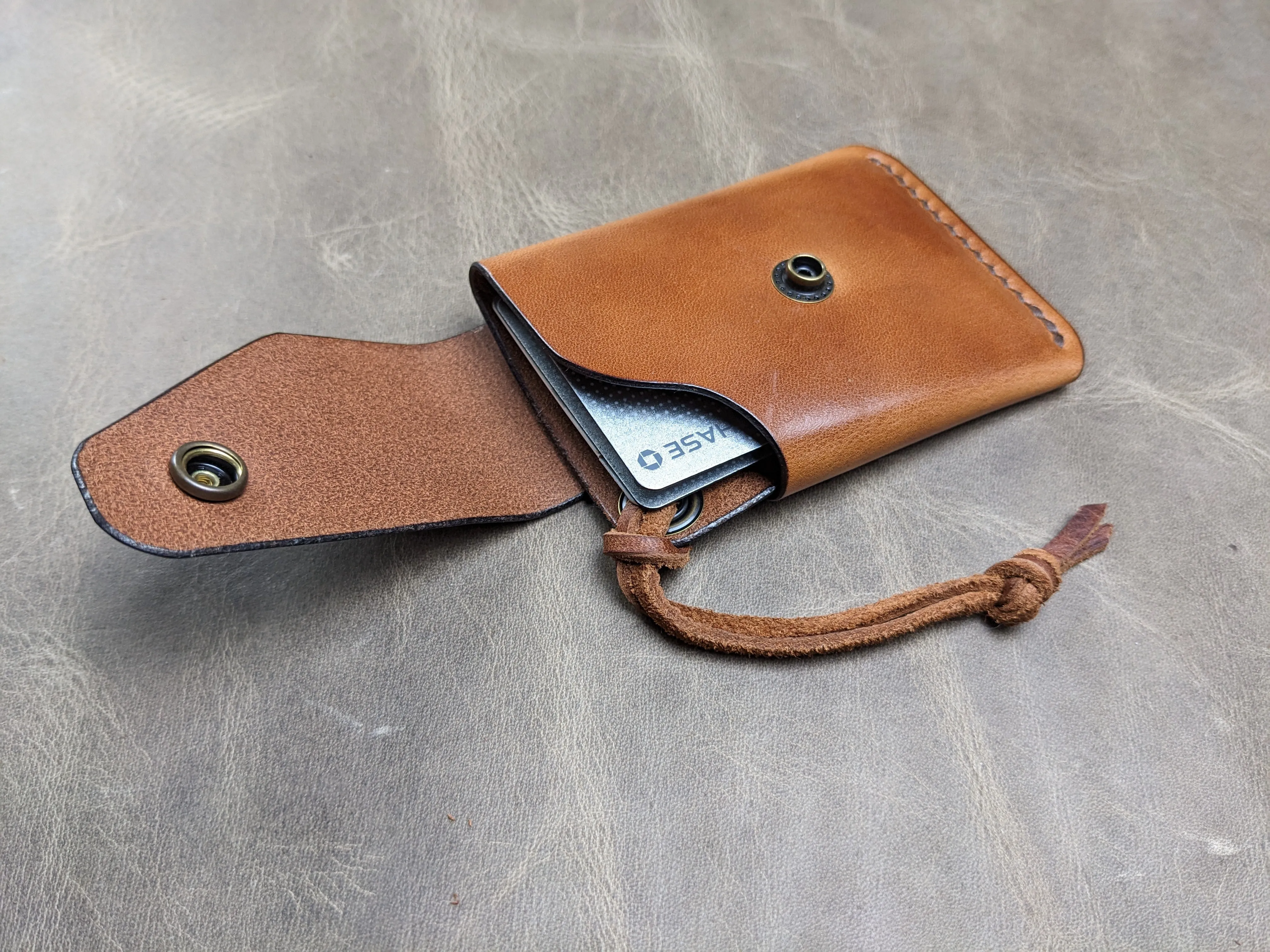 Hiker Wallet - Olive