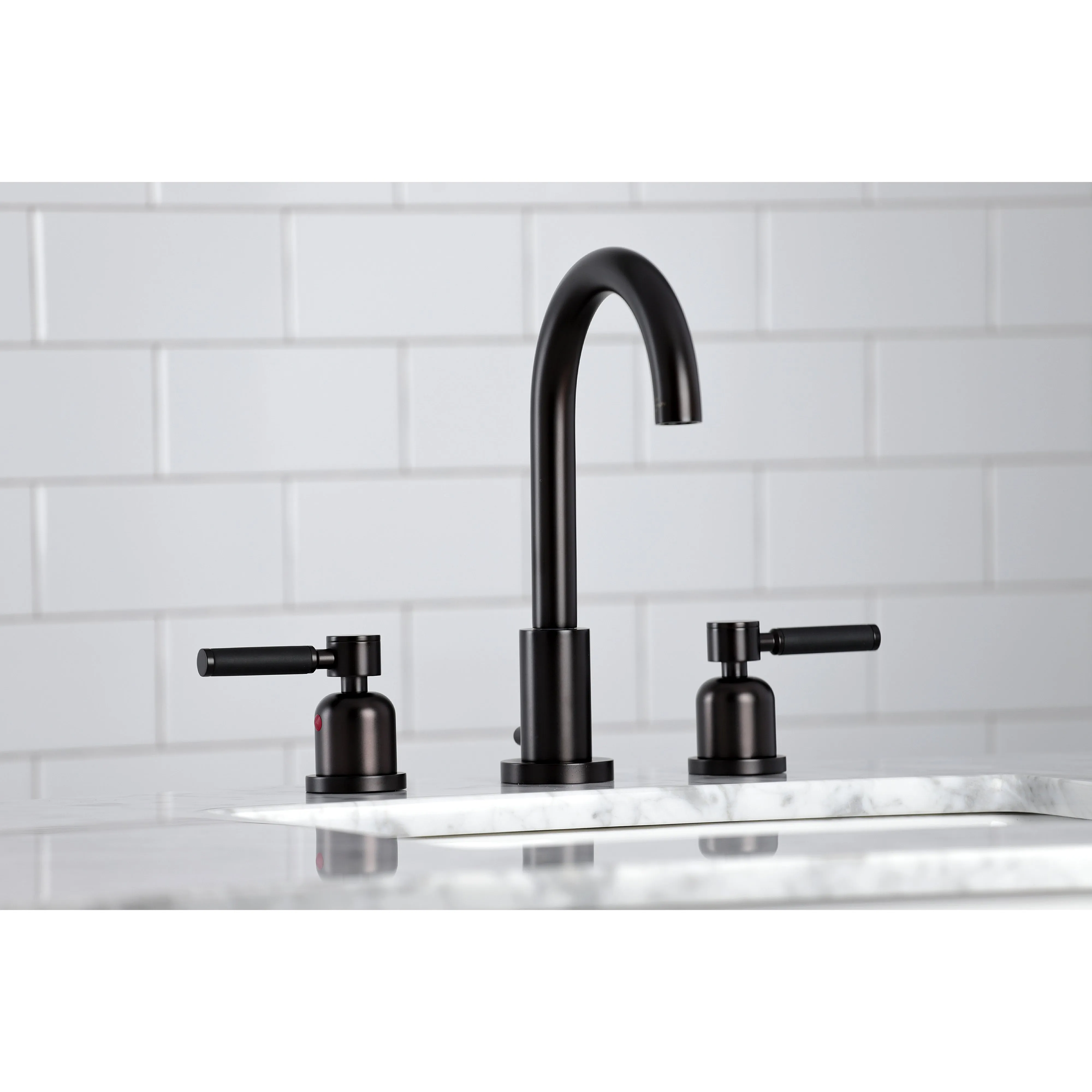 Kaiser Modern Widespread Bathroom Faucet