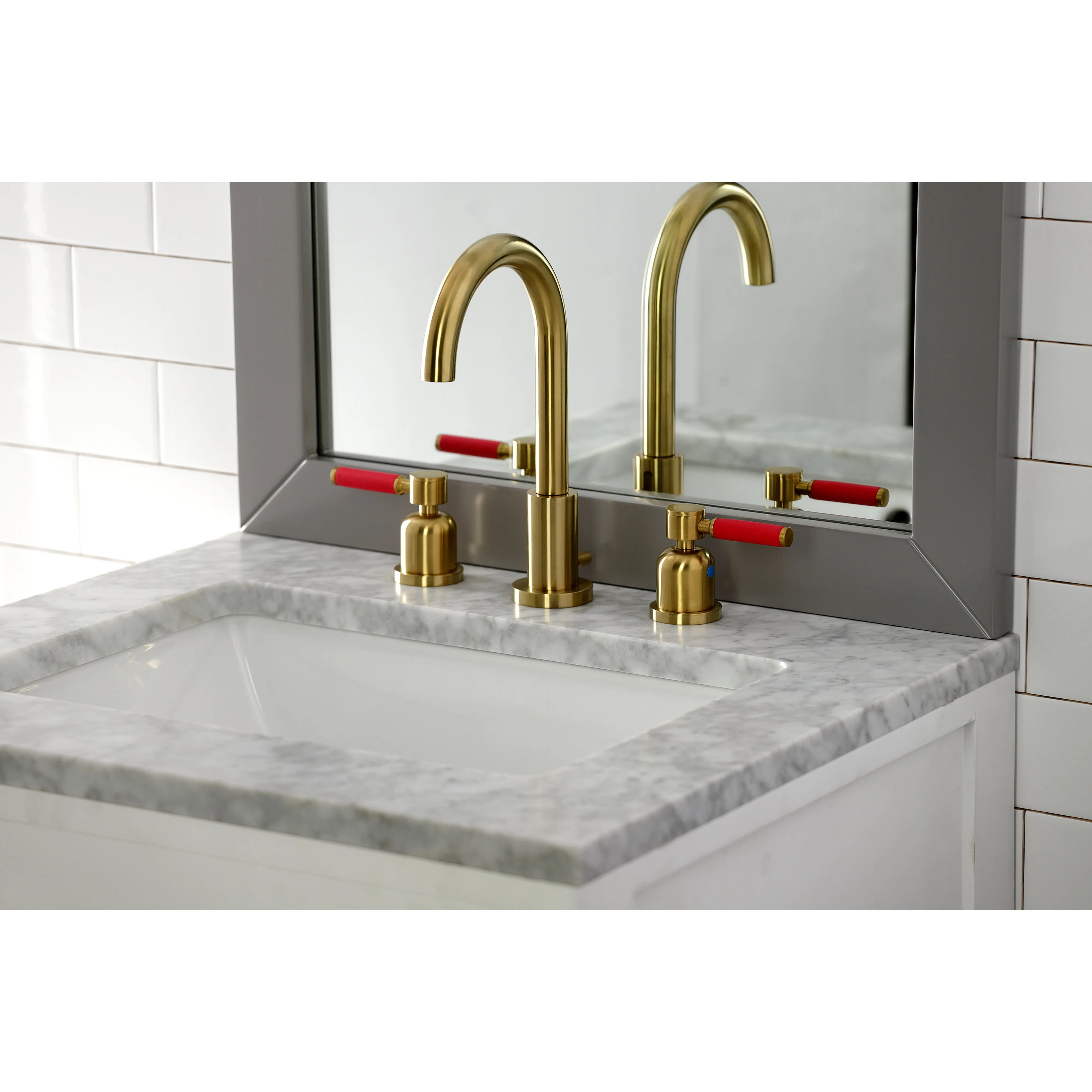 Kaiser Modern Widespread Bathroom Faucet