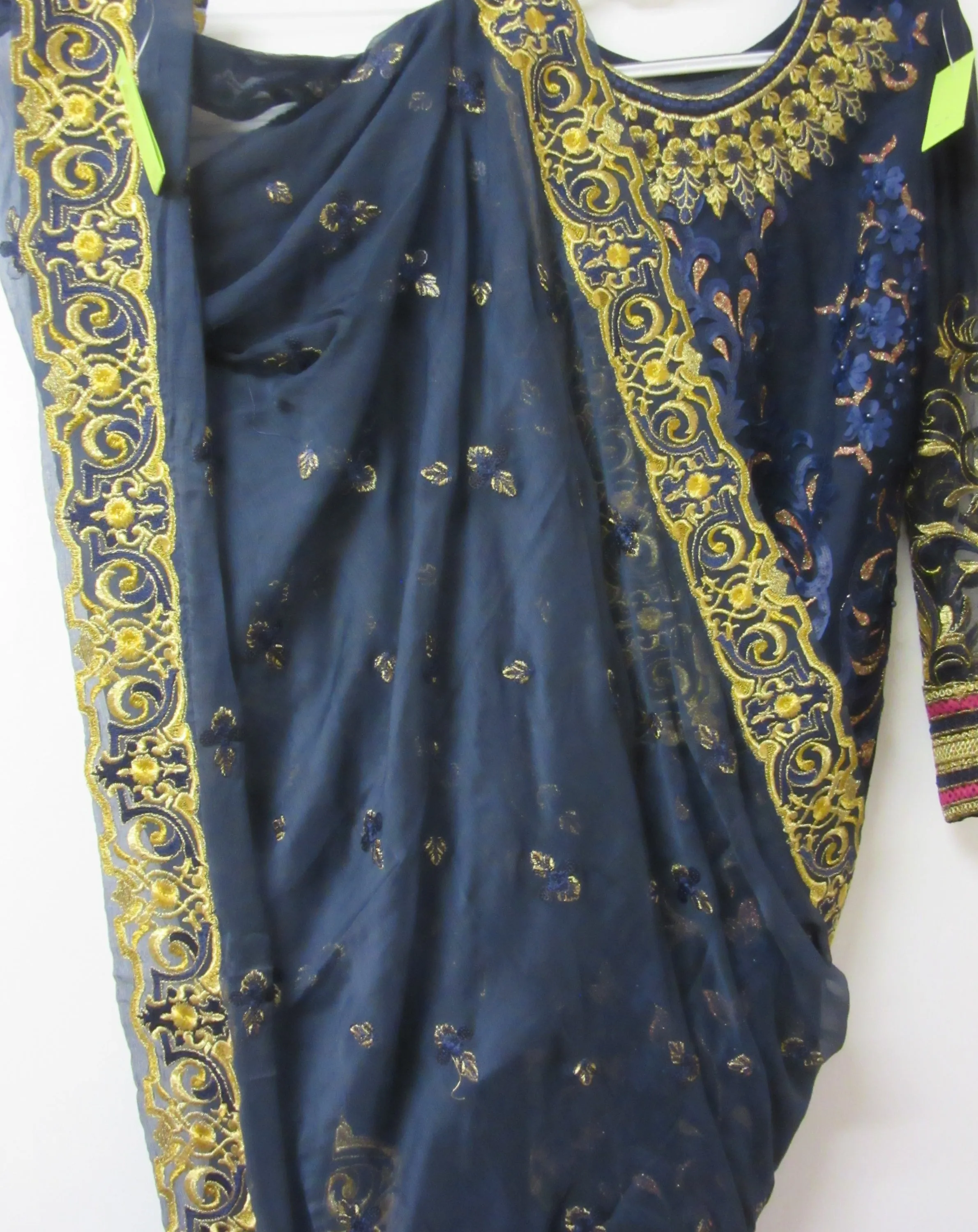 Suit 6381789 Blue Chiffon Georgette Embroidered Salwar Kameez Dupatta Small Size Suit